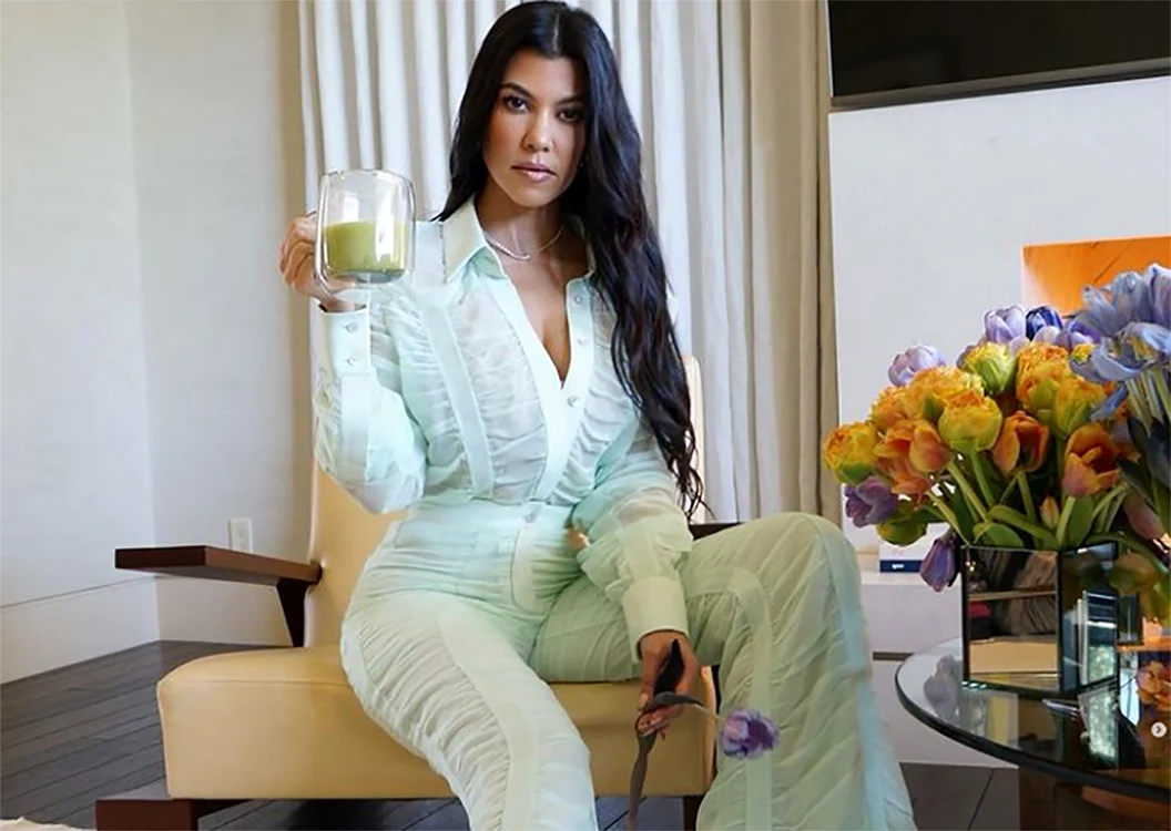 kourtney kardashian jpg