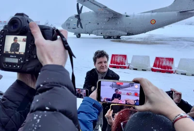 Nicușor Dan blocat în Franța FOTO Facebook 