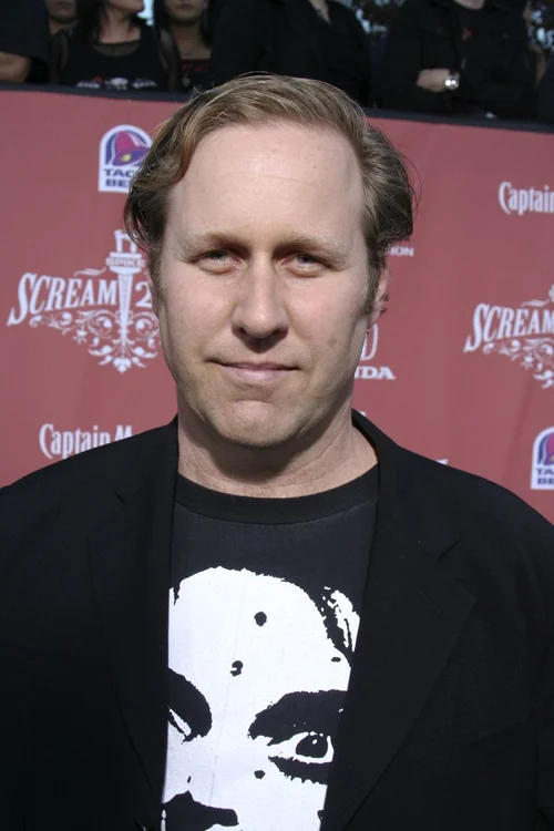 
    Avary şi Tarantino au obţinut în 1995 premiul Academiei americane de film pentru scenariul "Pulp Fiction".  