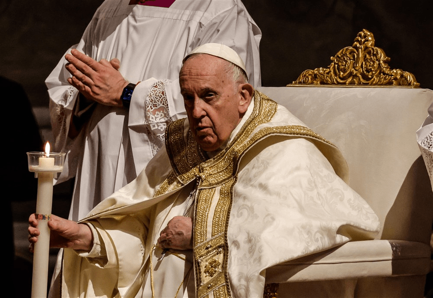 Paștele catolic: Zeci de mii de credincioși așteptați la slujba oficiată de Papa Francisc