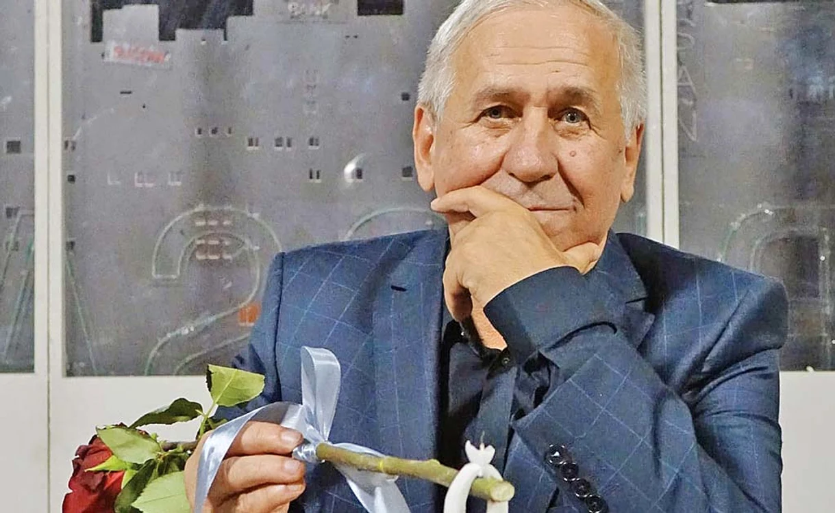 
    George Mihăiţă  