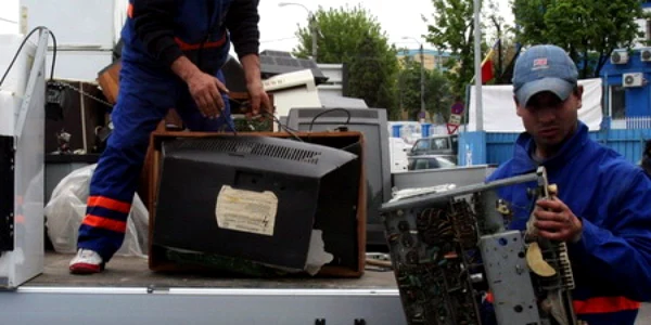 Populaţia poate scăpa gratuit de deşeurile electrocasnice