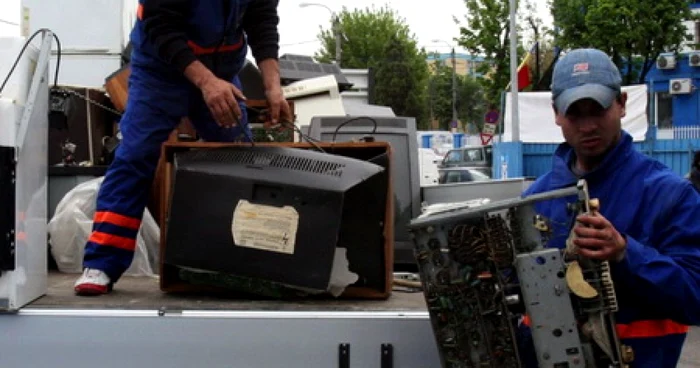 Populaţia poate scăpa gratuit de deşeurile electrocasnice