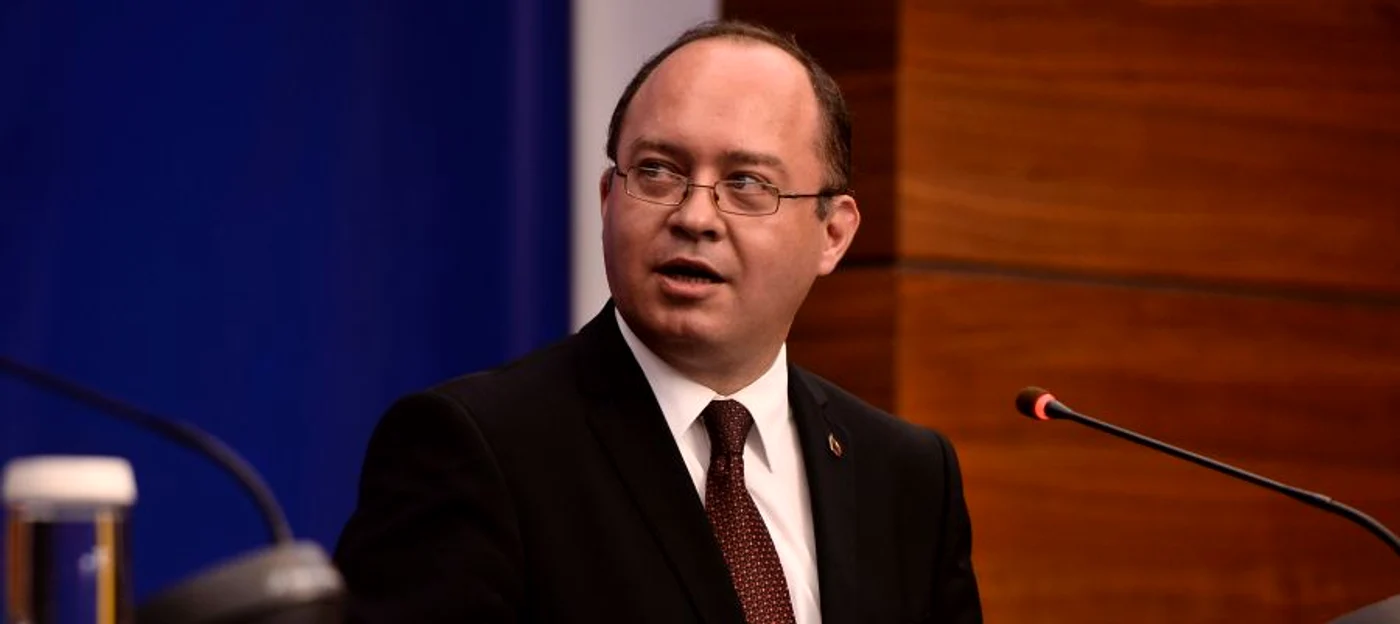 
    Ministru de Externe al României nu este de acord cu modul în care sunt trataţi refugiaţii din UngariaFoto: Mediafax  