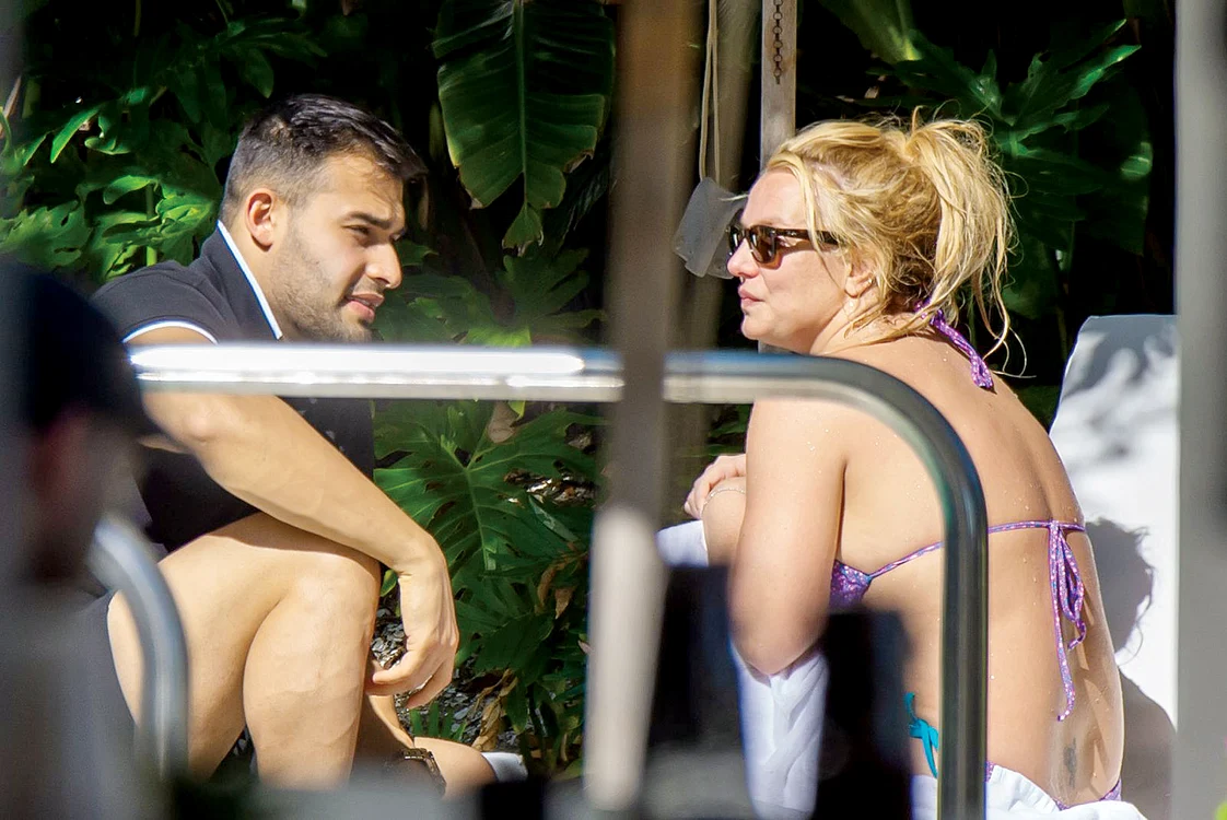 Diva s-a distrat numai cu iubitul, Sam Asghari, de ziua ei