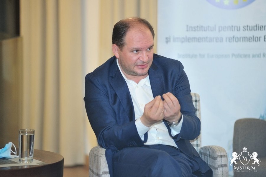 PAS acuză primarul Chișinăului că a strâns ilegal donațiile pentru campania electorală. Reacția lui Ion Ceban