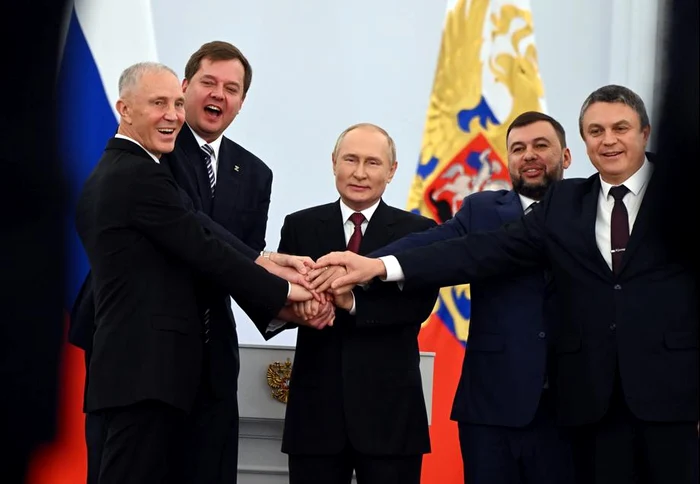 Putin, în mijlocul liderilor separatiști din cele patru regiuni ucrainene anexate FOTO EPA-EFE