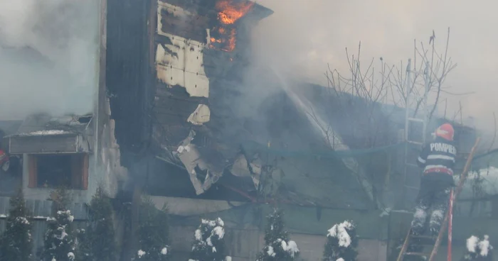 Incendiu pe strada Baba Novac din Bistriţa