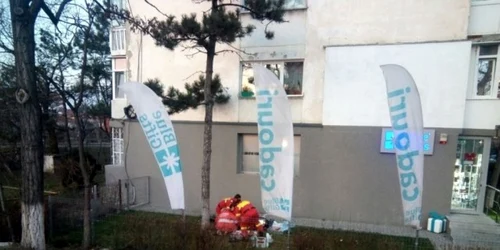SMURD la tentativă de suicid FOTO Ziarul de Iaşi