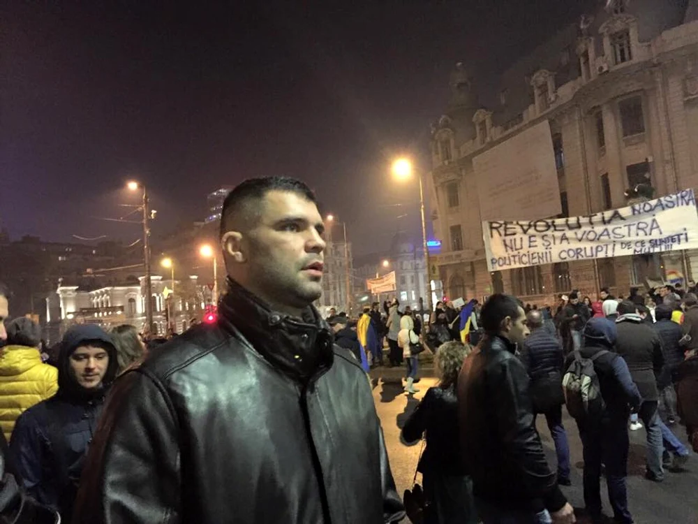 Daniel Ghiță (34 de ani), la protestele organizate în Piața Universității din Bucureștifoto: Arhiva Personală
