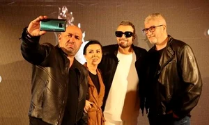 Mai multe vedete au participat la prezentarea de modă a lui Botezatu  jpeg