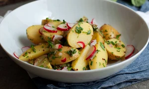 salata de cartofi jpeg