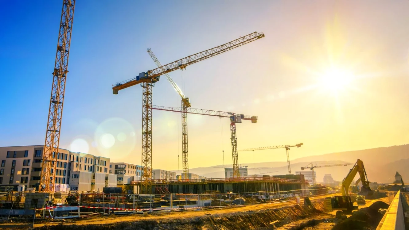 Santier de constructii FOTO 123 RF 