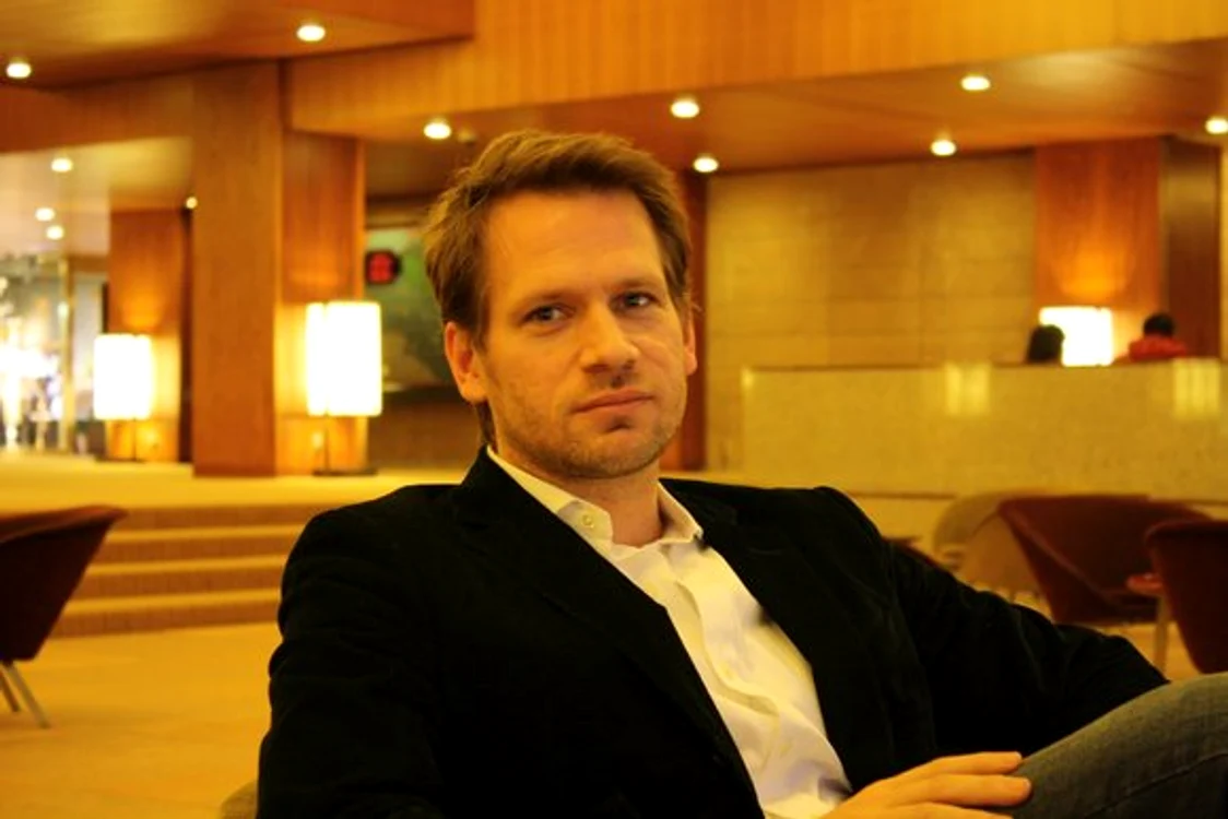„O antologie e ca o valiză“   interviu cu John FREEMAN jpeg
