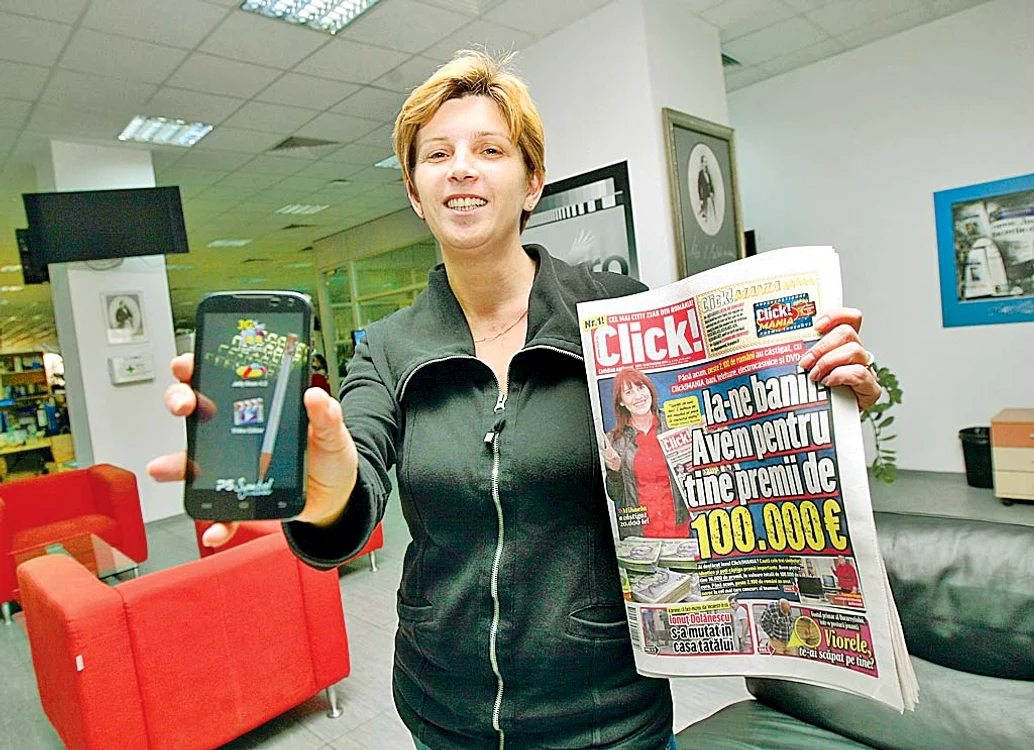 
    Florentina Busuioc a câştigat un telefon performant Foto: Click!  