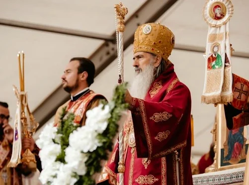 Pelerinaj la pestera Sfantului Andrei Sursa foto: Arhiepiscopia Tomisului 