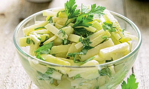 salata de gulii cu mere jpg