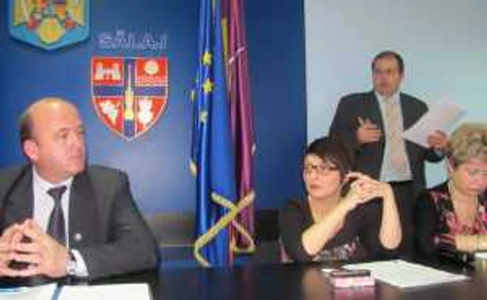 Claudiu Bîrsan a prezentat situaţia finanţării sistemului sanitar din Sălaj