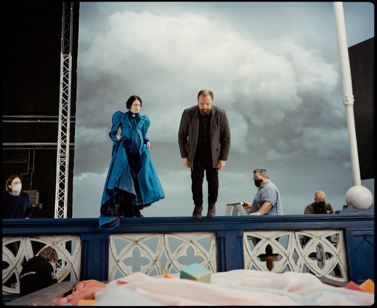 „Trageți în pianist”, ca să citez titlul celebru al lui Truffaut, din Noul Val Francez