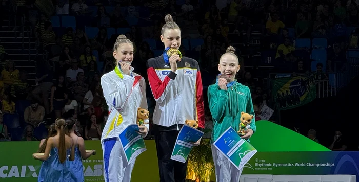Amalia Lică, performanță uluitoare la Mondialele de gimnastică ritmică. Foto Facebook FRGR