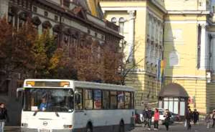 Traseele autobuzelor din Oradea pe oradea.adevarul.ro