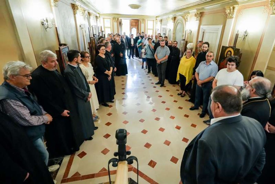 „Oltenia Mănăstirilor”, operă dedicată vieții monahale din Oltenia, lansat la Casa Fântâneanu