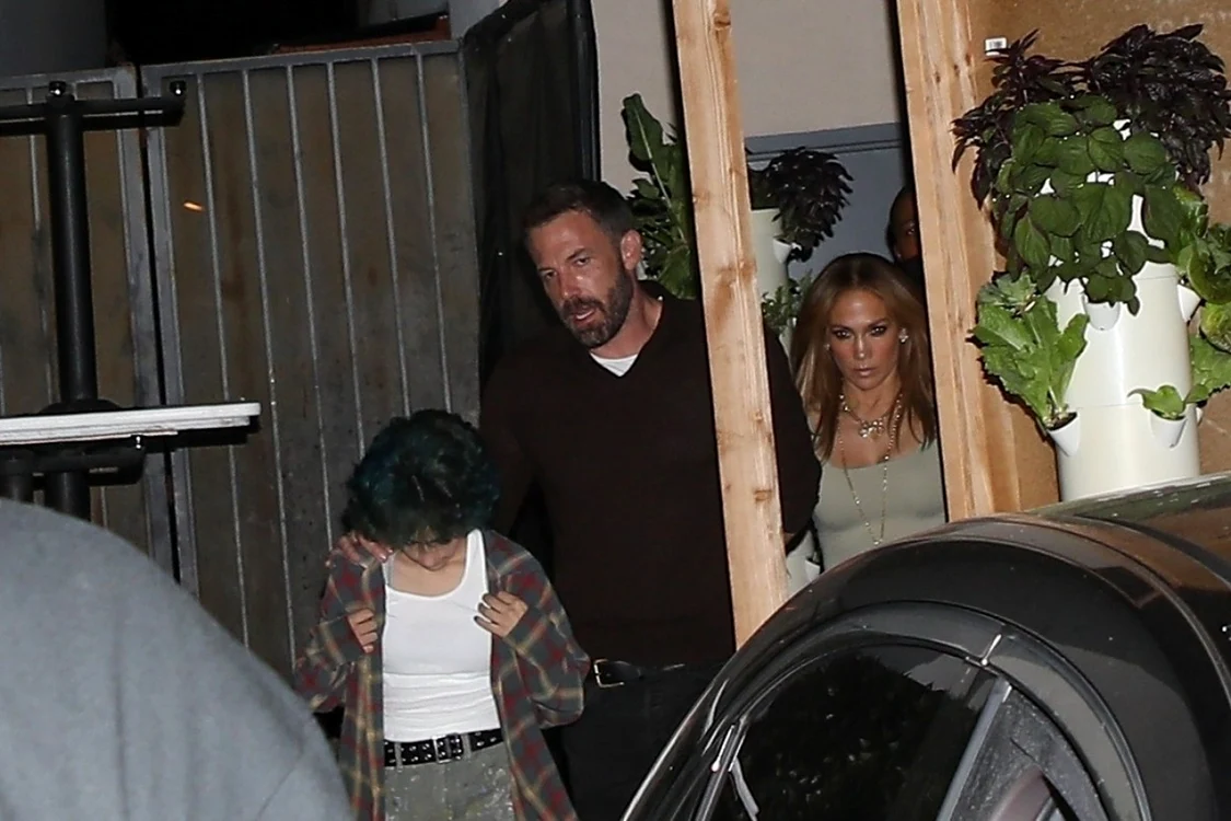 Jennifer Lopez şi Ben Affleck cu Emme, fiica artistei. Foto: Profimedia
