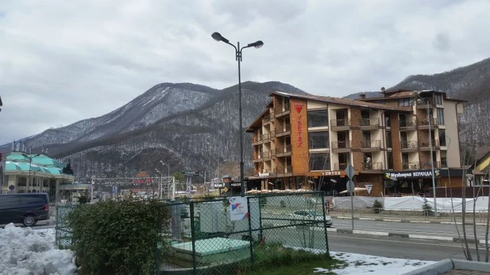 Peste tot in Soci au apărut vile și blocuri