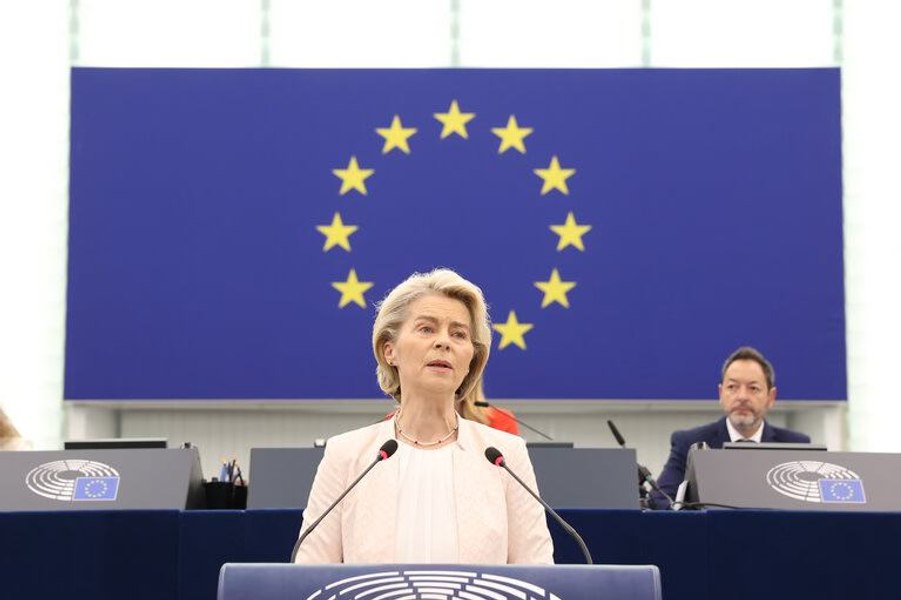 „Putin este un criminal”. Von der Leyen: „Ucraina trebuie să fie transformată într-un arici de oţel, complet indigerabil oricărui tip de invadator”
