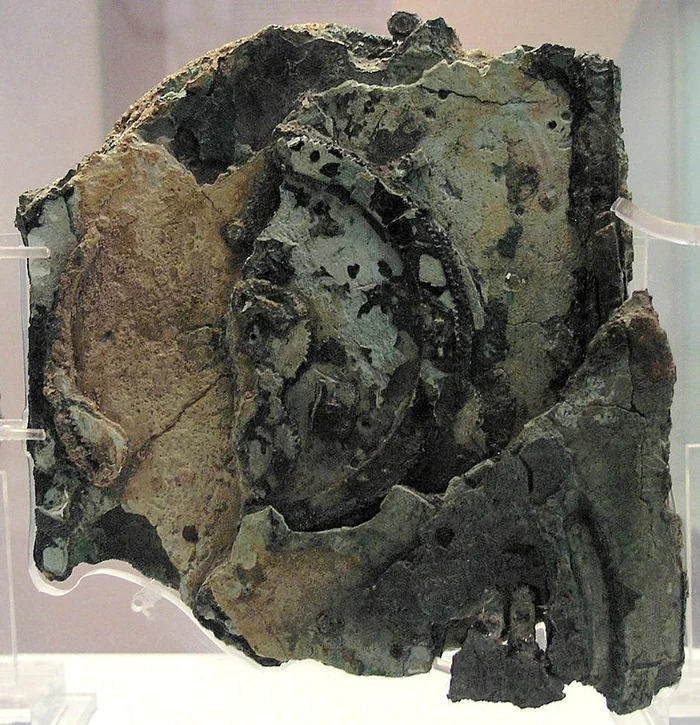 Mecanismul din Antikythera / foto: wikipedia