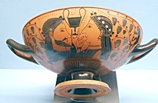 Dionis, zeul vinului în mitologia greacă, și mama lui, Semele, reprezentați pe o cupă ateniană din secolul al VI-lea î. Hr. (© Carlo Raso / Flickr)