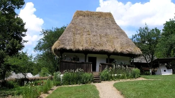 "Cu mama la muzeu", un program pentru copii şi părinţi la Muzeul Satului din Capitală jpeg