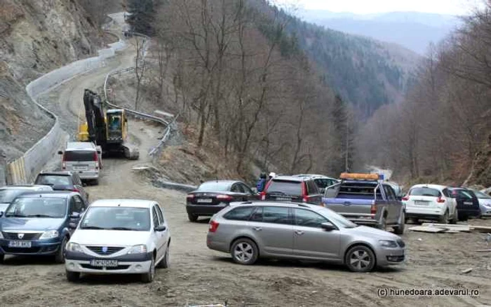 Drumul spre Sarmizegetusa Regia va fi finalizat în această lună. FOTO: Daniel Guţă. ADEVĂRUL.