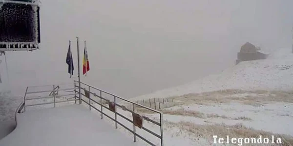 cota 2000 sinaia foto telegondola sinaia