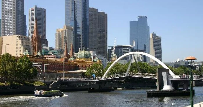 Prima escală a grecilor este la Melbourne