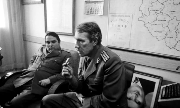 22 decembrie 1989  Primul şi singurul militar care a trecut de partea revoluţionarilor: „Teroriştii au fost inventaţi de eşalonul II şi Securitate“ jpeg