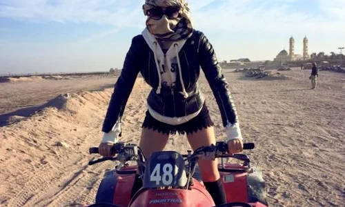 Andreea a mers pe atv jpeg