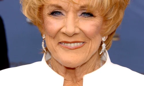 Jeanne Cooper 0 shutterstock 140196433 jpg