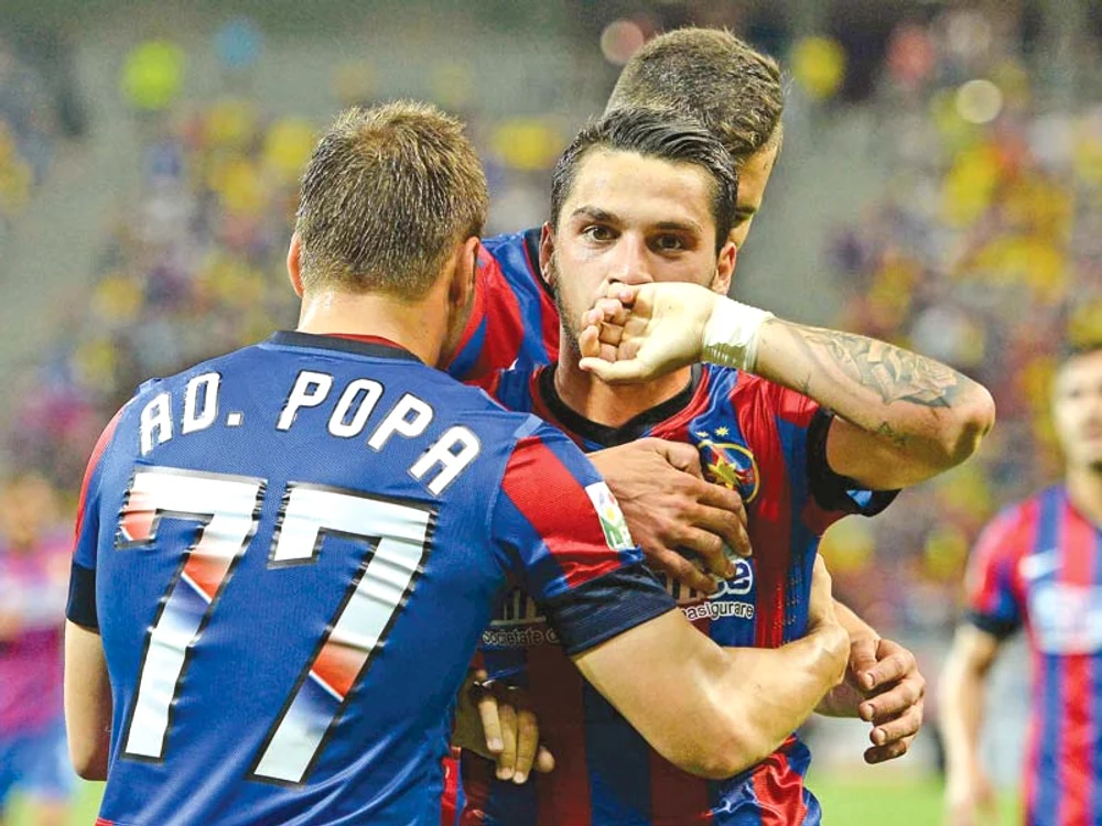 
    Stanciu a deschis scorul, iar Adi Popa a pasat  decisiv la golul 2Foto: sportpictures.eu  