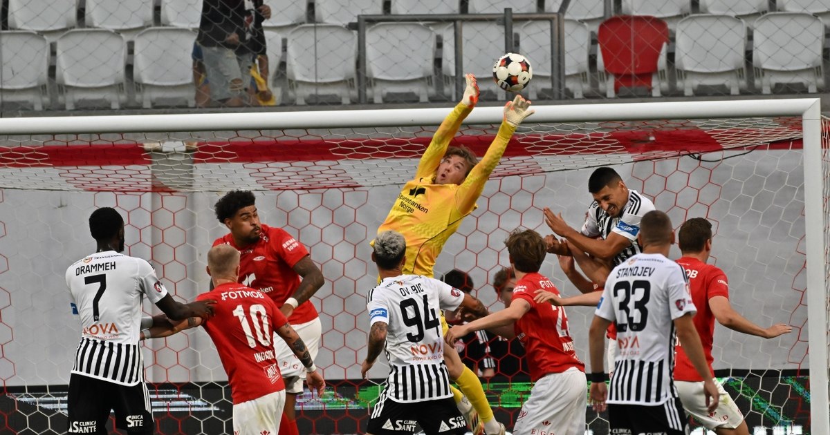 U” Cluj a revenit de la 0-2 și a scos un egal cu Brann | adevarul.ro U” Cluj a revenit de la 0-2 și a scos un egal cu Brann | adevarul.ro