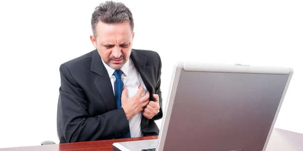 barbat infarct foto shutterstock