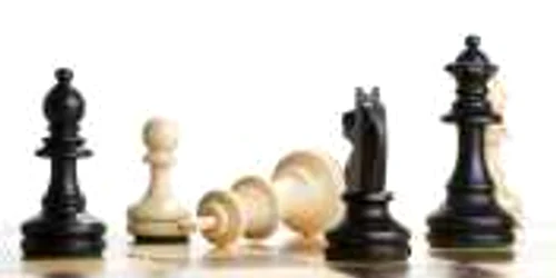 Concurs de şah şi table pentru pensionari