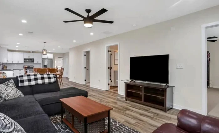 Casa lui Navarro / foto: REDFIN