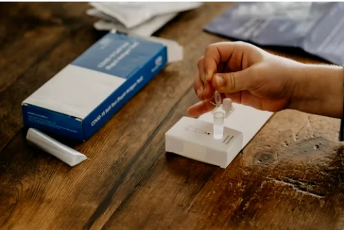 Test antigen rapid pentru salivă FOTO: Unsplash.com
