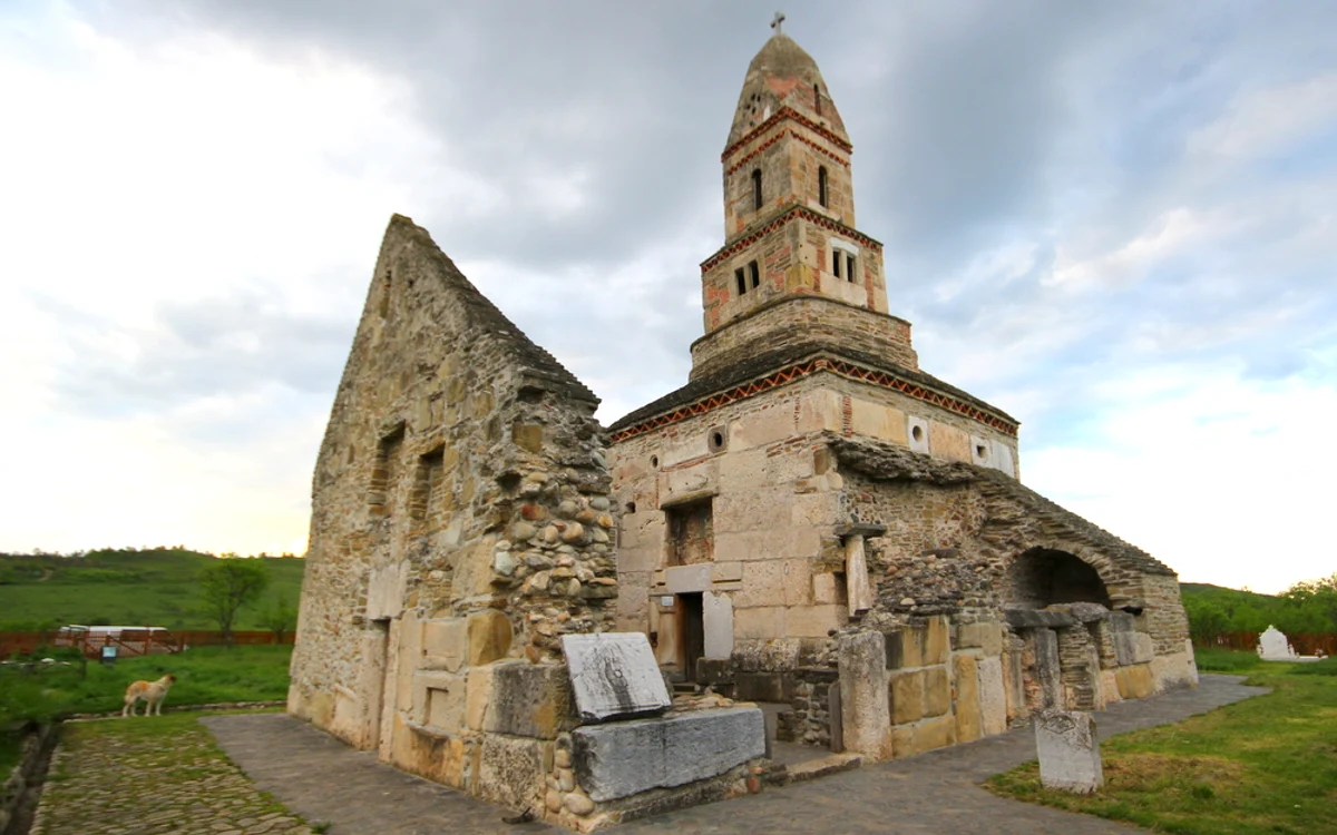 Biserica din Densuș. Foto: Daniel Guță