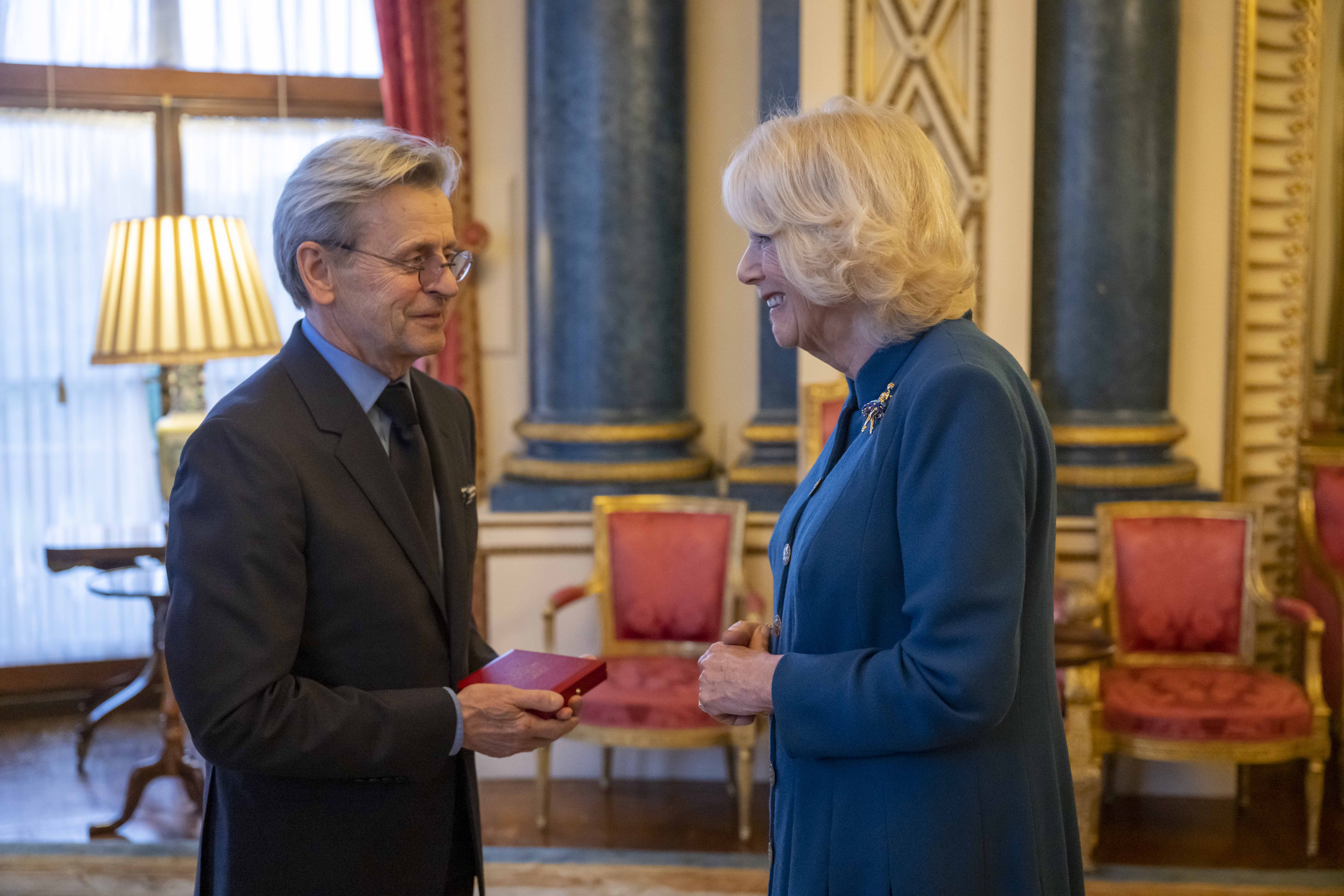 Mikhail Baryshnikov premiat de Regina Camilla