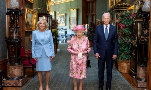 1 jill si joe biden cu regina jpg jpeg