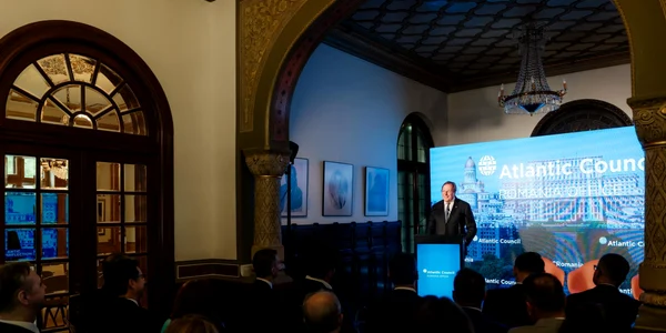 atlantic council deschide un birou la bucuresti png