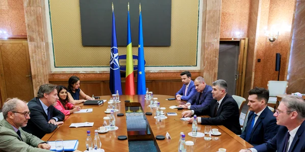 Marcel Ciolacu si Marian Neacsu cu secretarul gen adj al OCDE FOTo Guv Romaniei jpg