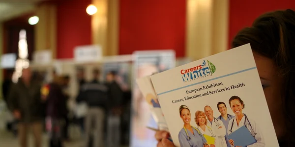 Cadrele medicale au studiat ofertele de joburi în străinătate